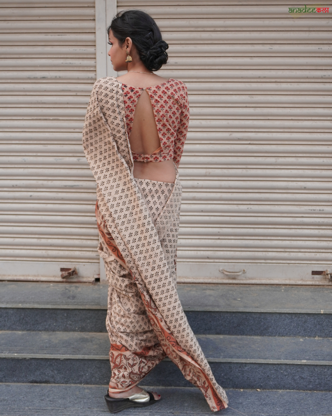 Flowers in Desert - Ajrakh Saree