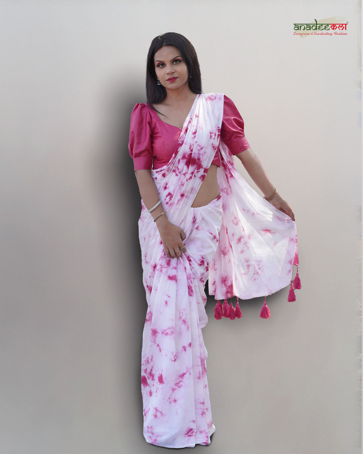 Anant White Saree