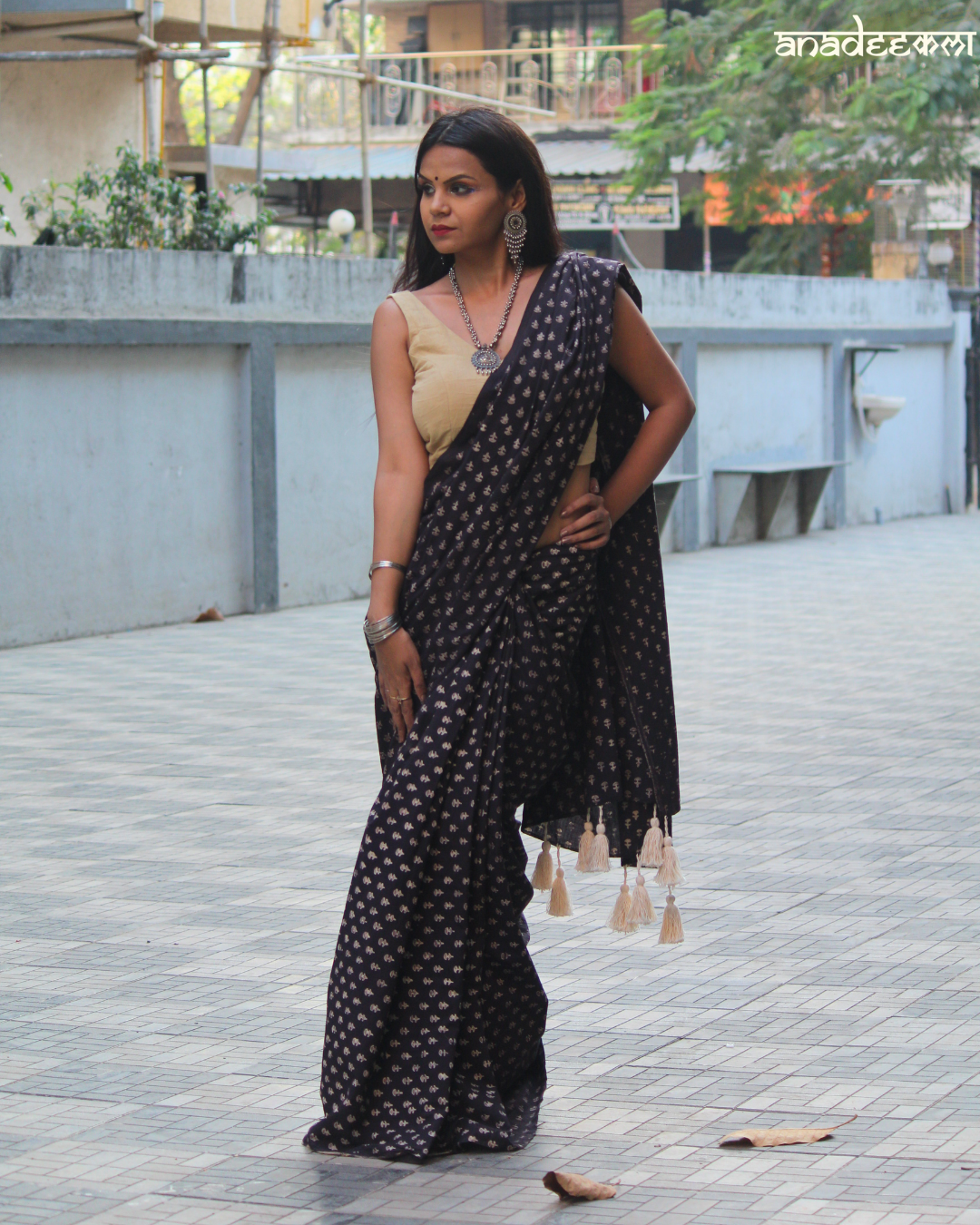 Stunning Rocks - Ajrakh Saree