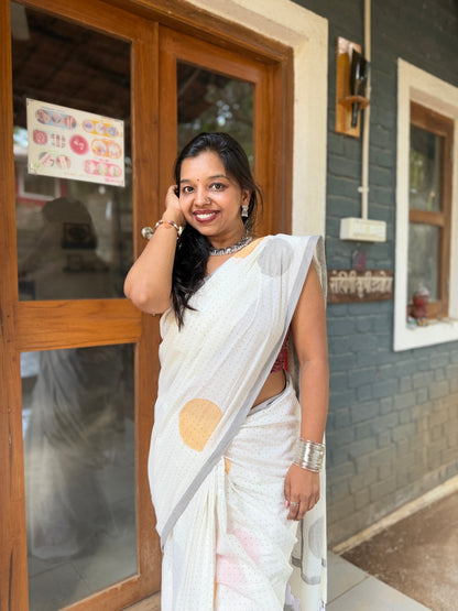 Whispering Dots – Anadeekala Off-White Pure Cotton Handblock Saree